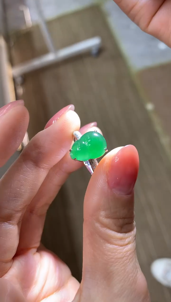 【闪购商品】翡翠戒指18K金镶嵌|不退不换