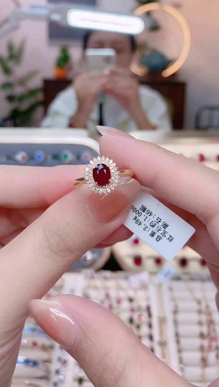 【闪购商品】红宝石18K金戒指18K金镶嵌1