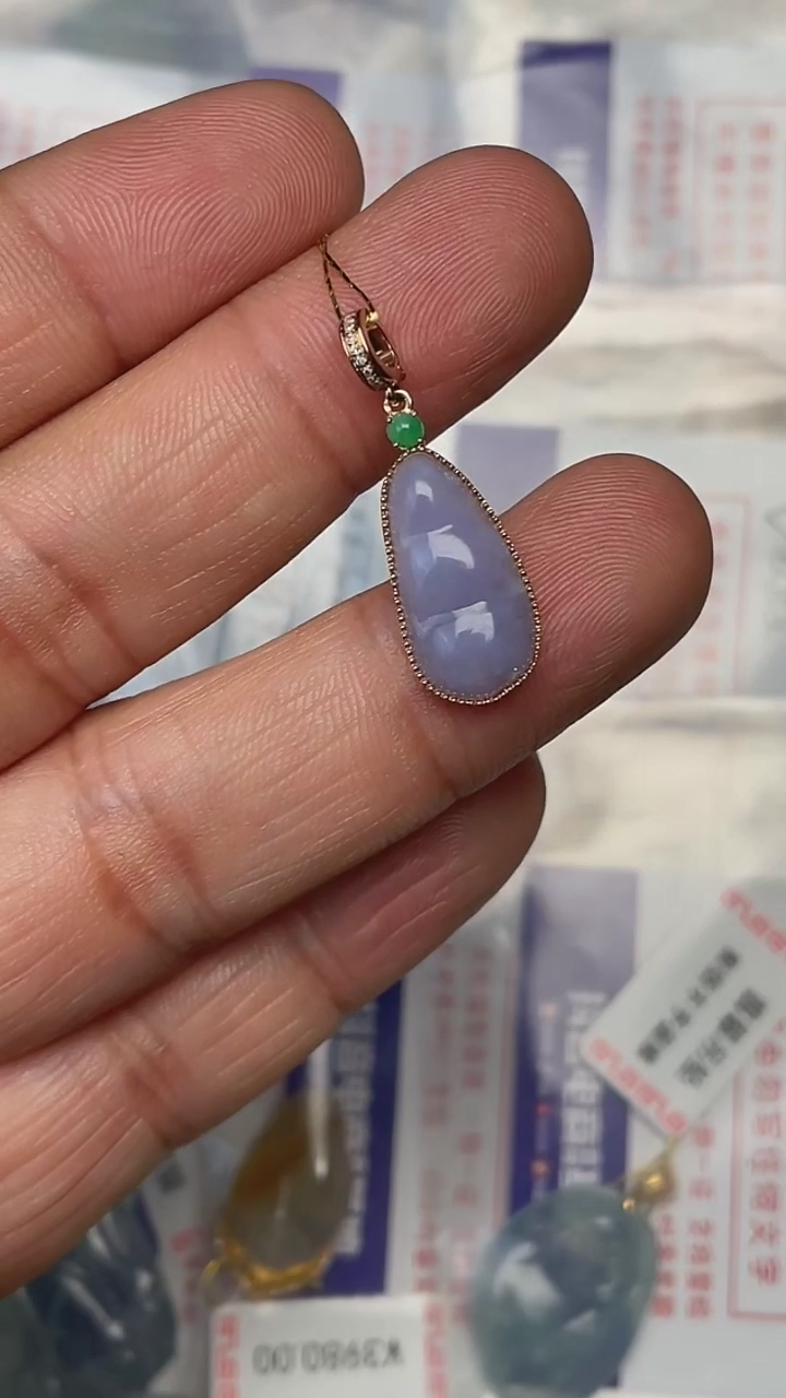 【闪购商品】翡翠颈饰18K金镶嵌天然缅甸翡翠A货(不含链)