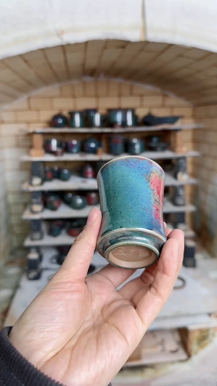 【闪购商品】158-1王建勋束腰杯--------笑