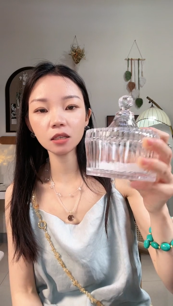 未镶嵌颈饰水晶Q958QQQQQ