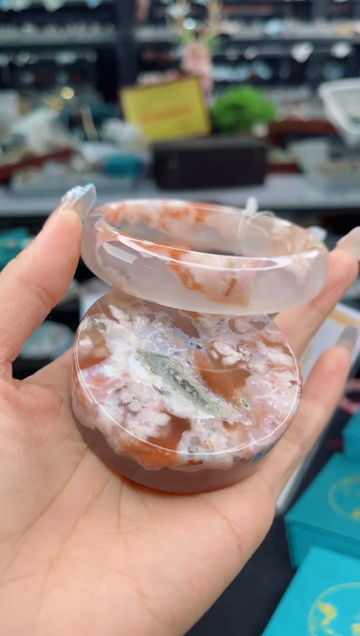 石英质玉未镶嵌手镯63圈口（赠品镯心）6444124