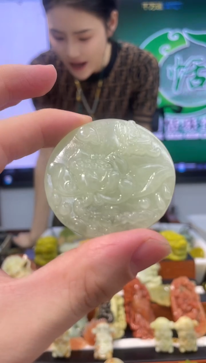 【闪购商品】岫玉吊坠未镶嵌·