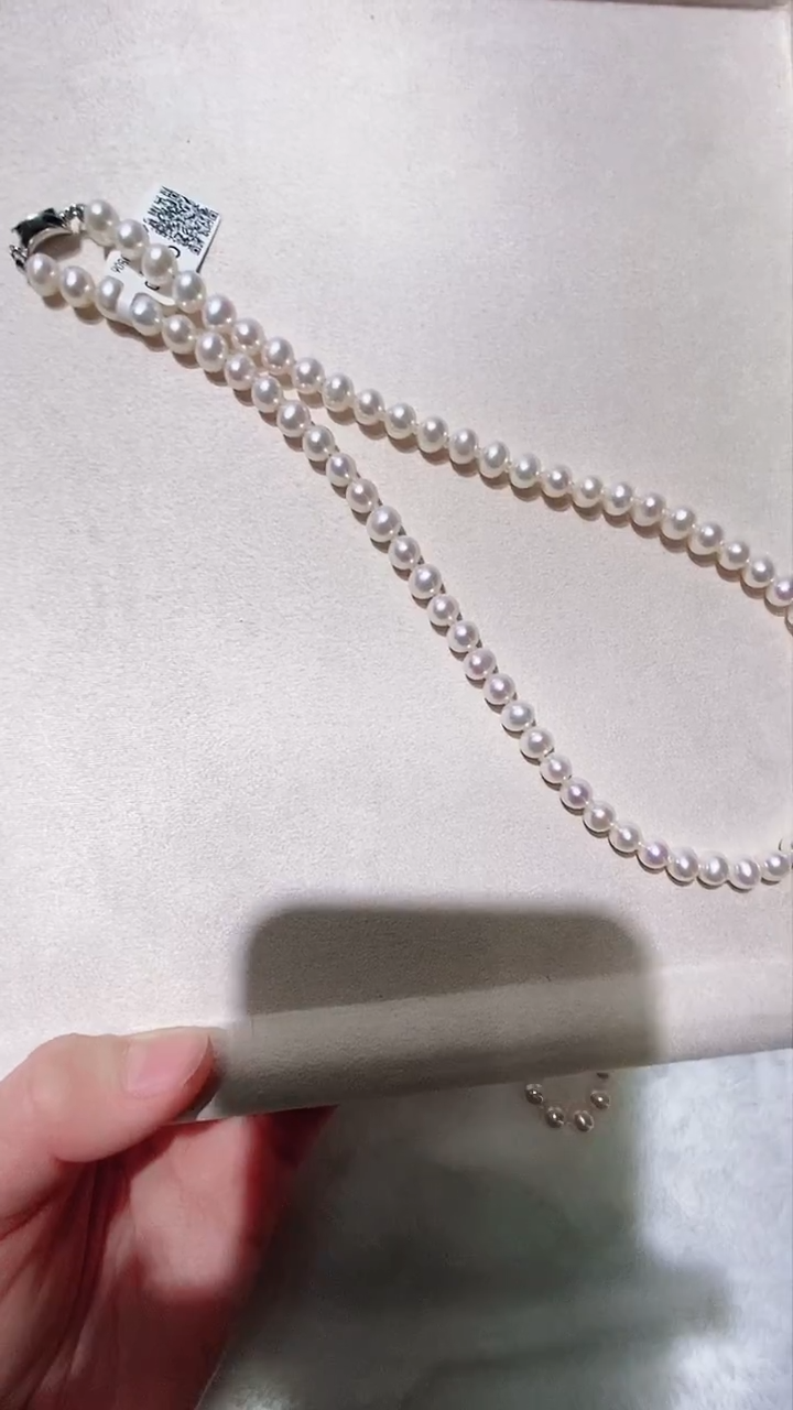 未镶嵌颈饰海水珍珠2