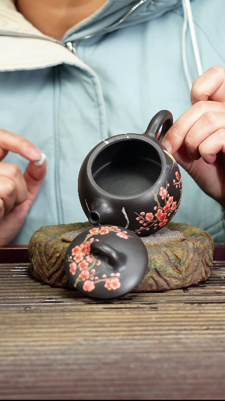 宜兴原矿紫砂壶茶壶160c