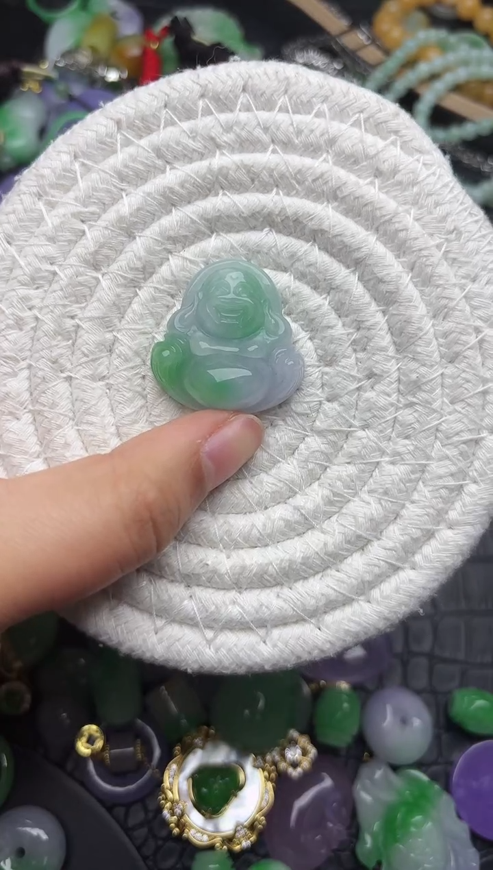 颈饰未镶嵌翡翠缅甸翡翠吊坠