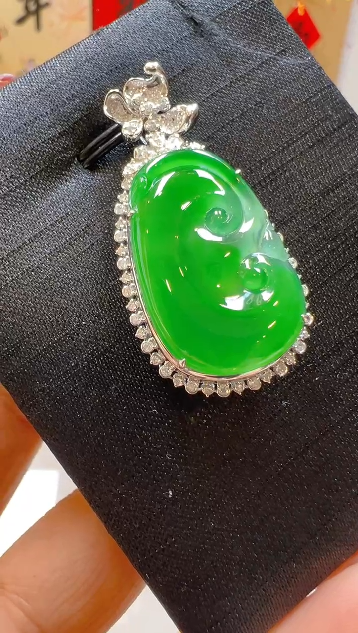 【闪购商品】翡翠吊坠(不含链)18K金镶嵌多样性团购发一件