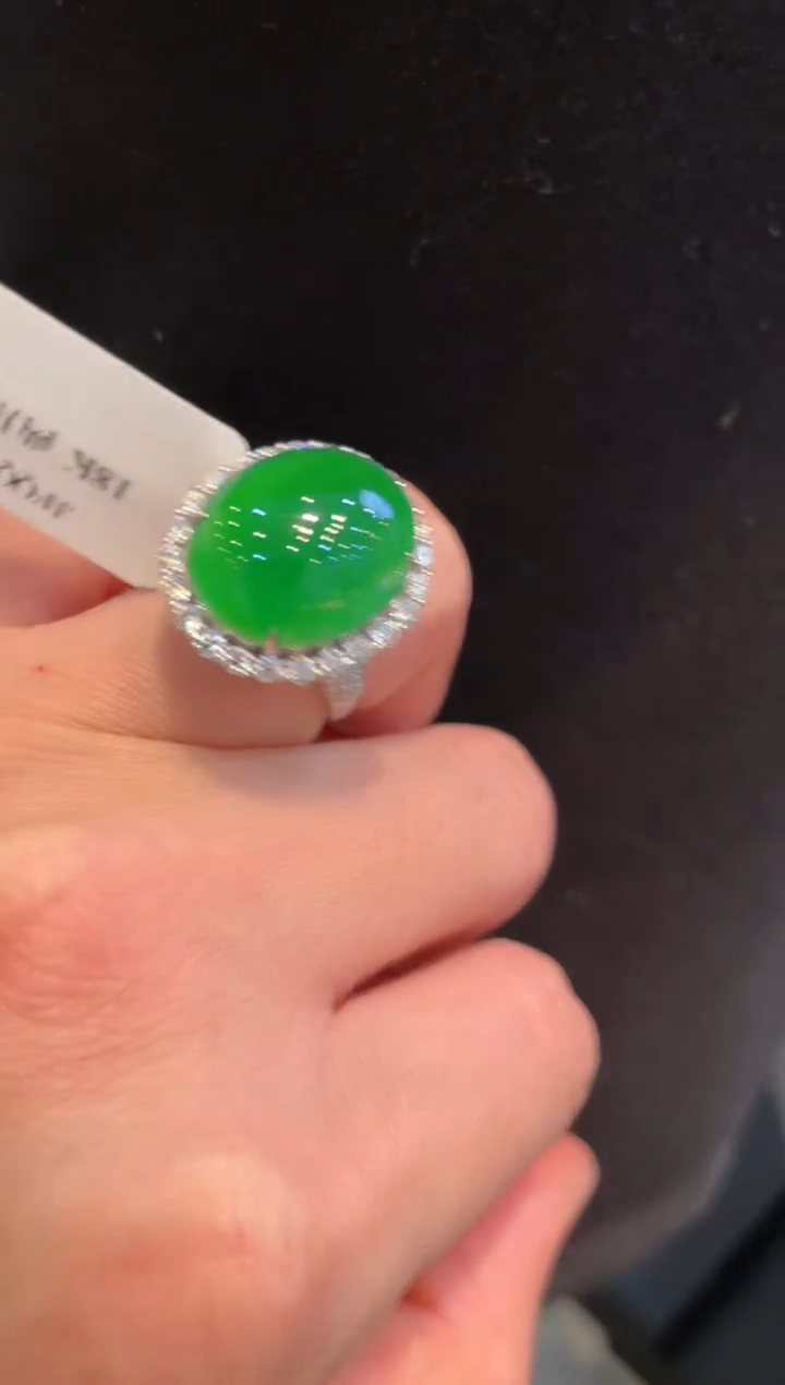 【闪购商品】翡翠颈饰18K金镶嵌A85两用