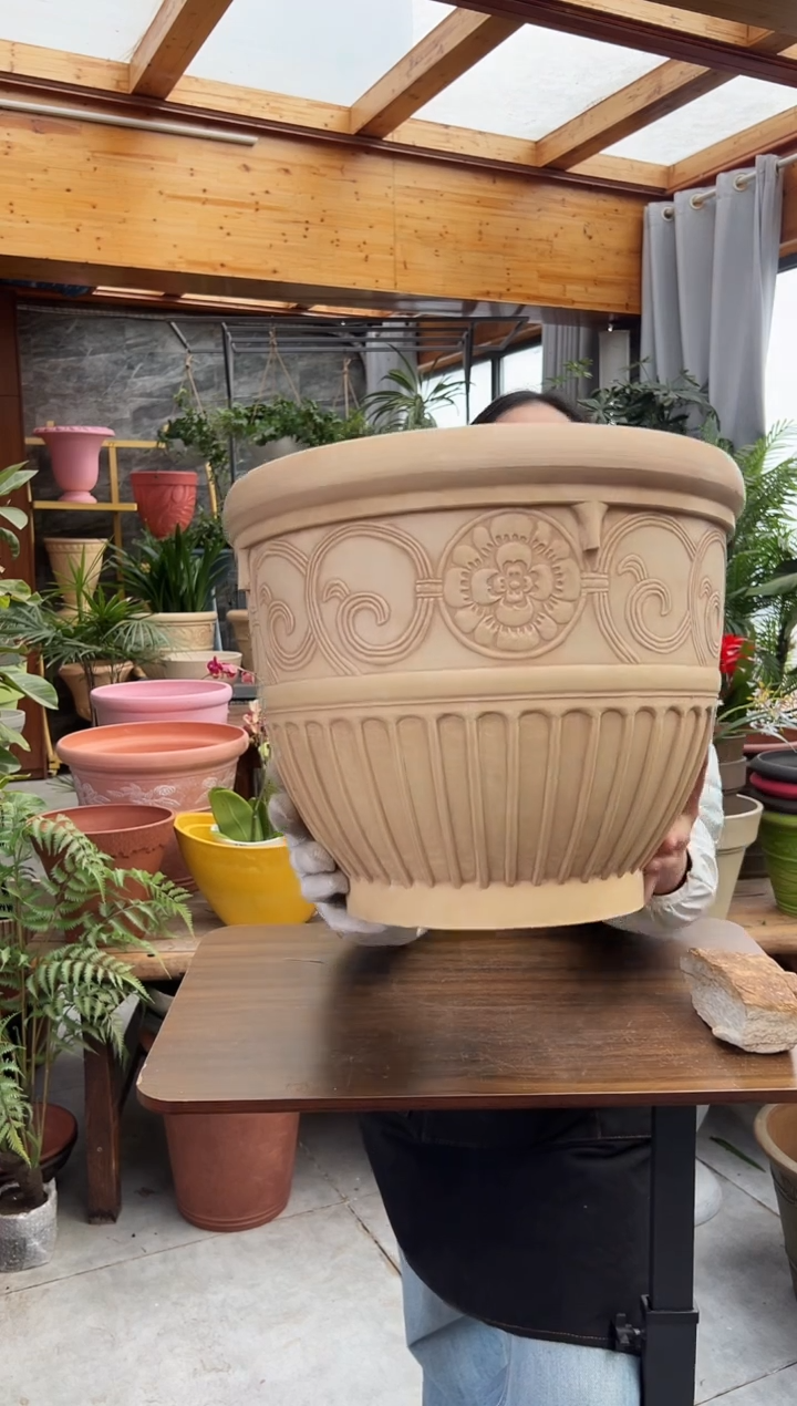 41*33/象牙色手工浮雕强体花盆/OB81C