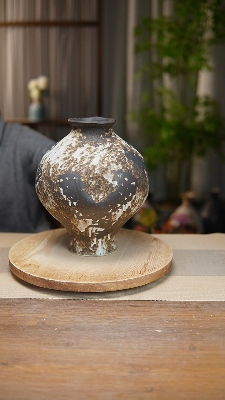 【闪购商品】陶瓷花器诧寂黑灯笼