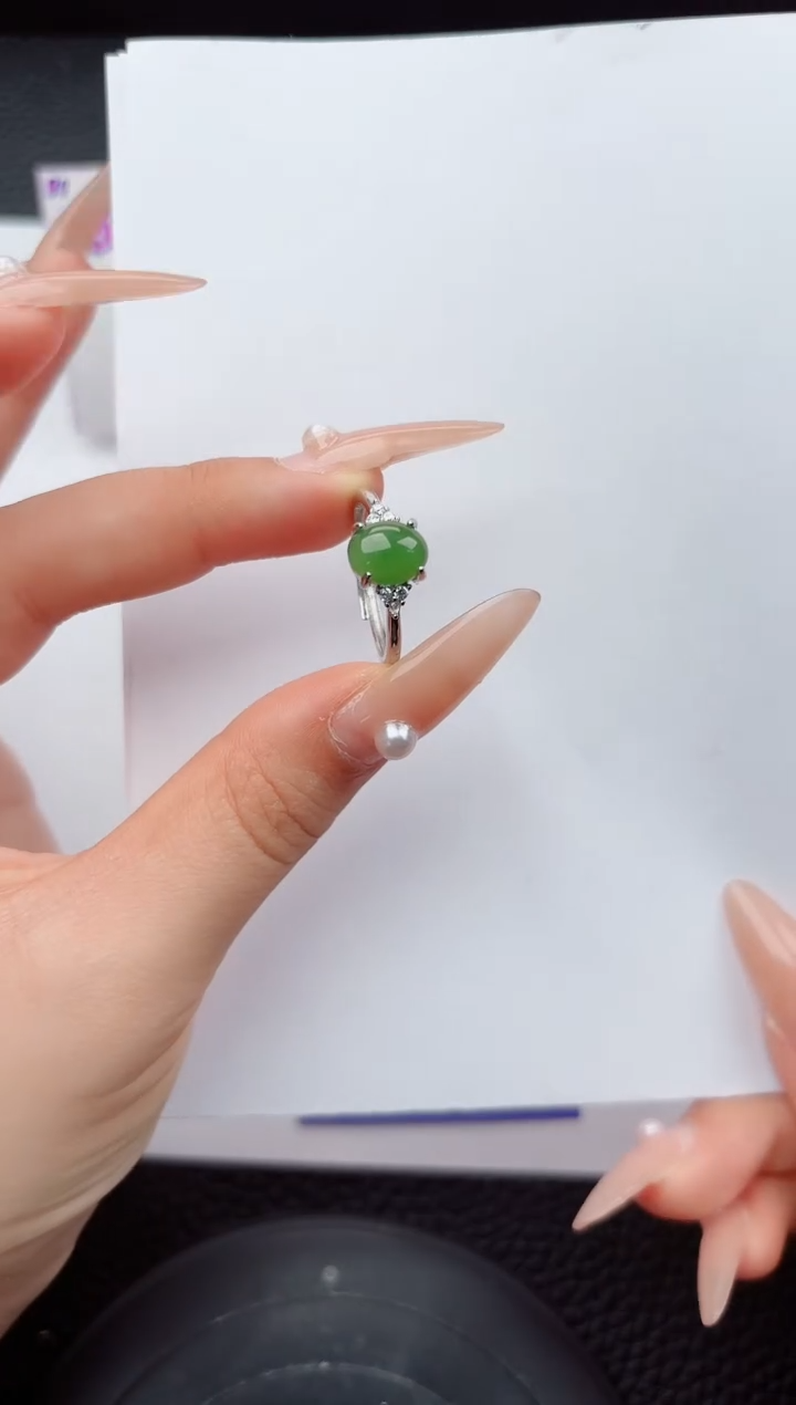 未镶嵌戒指和田玉嗨购微色差T