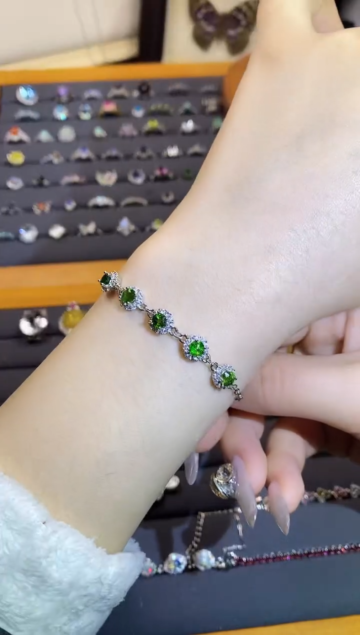 【闪购商品】水晶手链银S925镶嵌A89