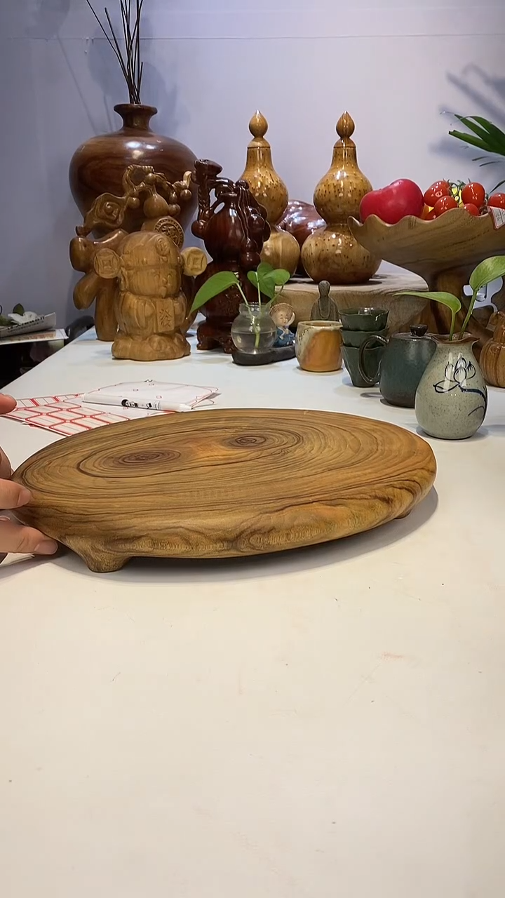 【闪购商品】香樟木A11三足双眼干泡/尺寸31*26*4