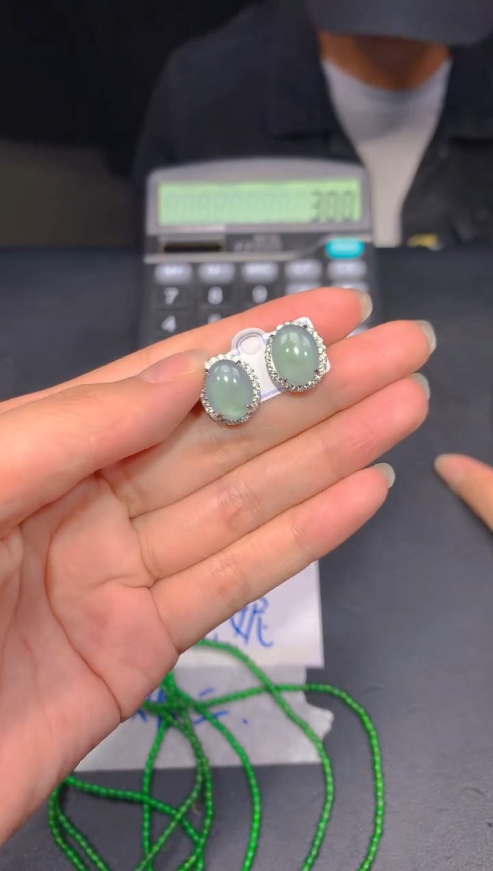 【闪购商品】定制翡翠未镶嵌55多样性发货（发其一）