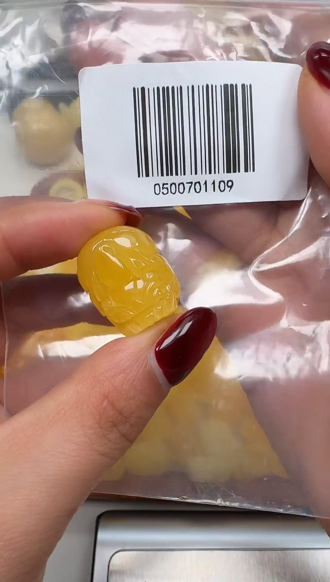 裸石琥珀未镶嵌如图