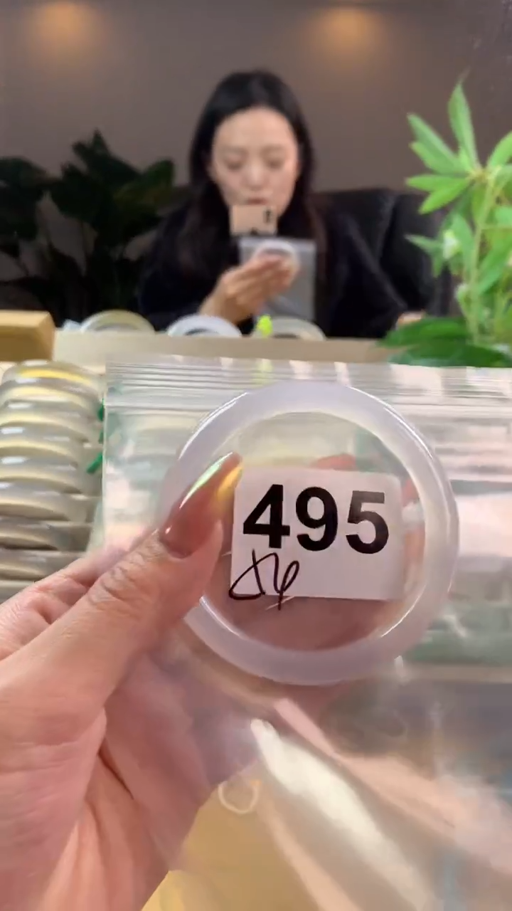 【闪购商品】玛瑙/玉髓手镯未镶嵌495