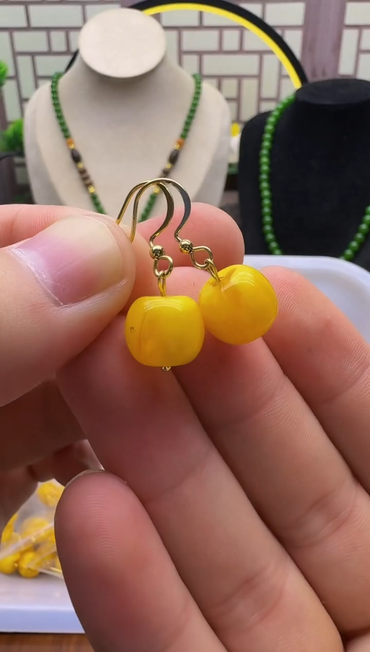 蜜蜡14K金镶嵌耳饰E01       