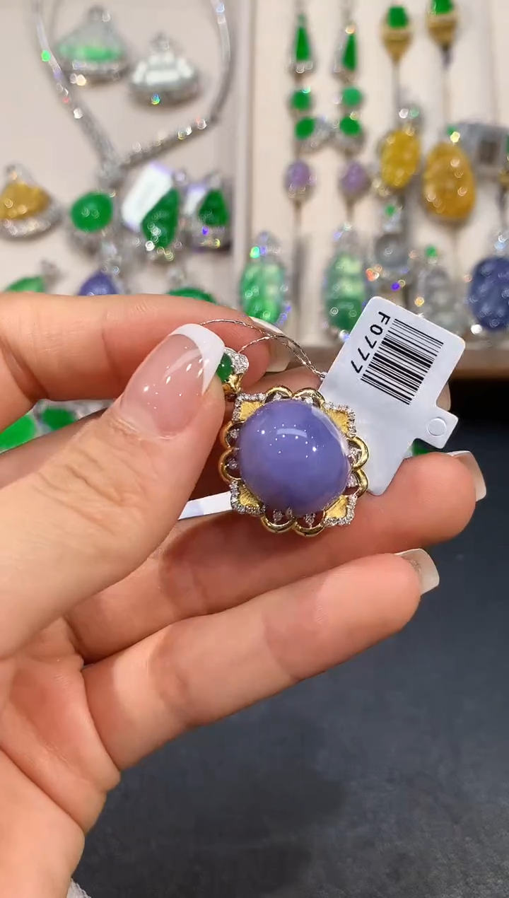 【闪购商品】翡翠吊坠(不含链)18K金镶嵌F0777