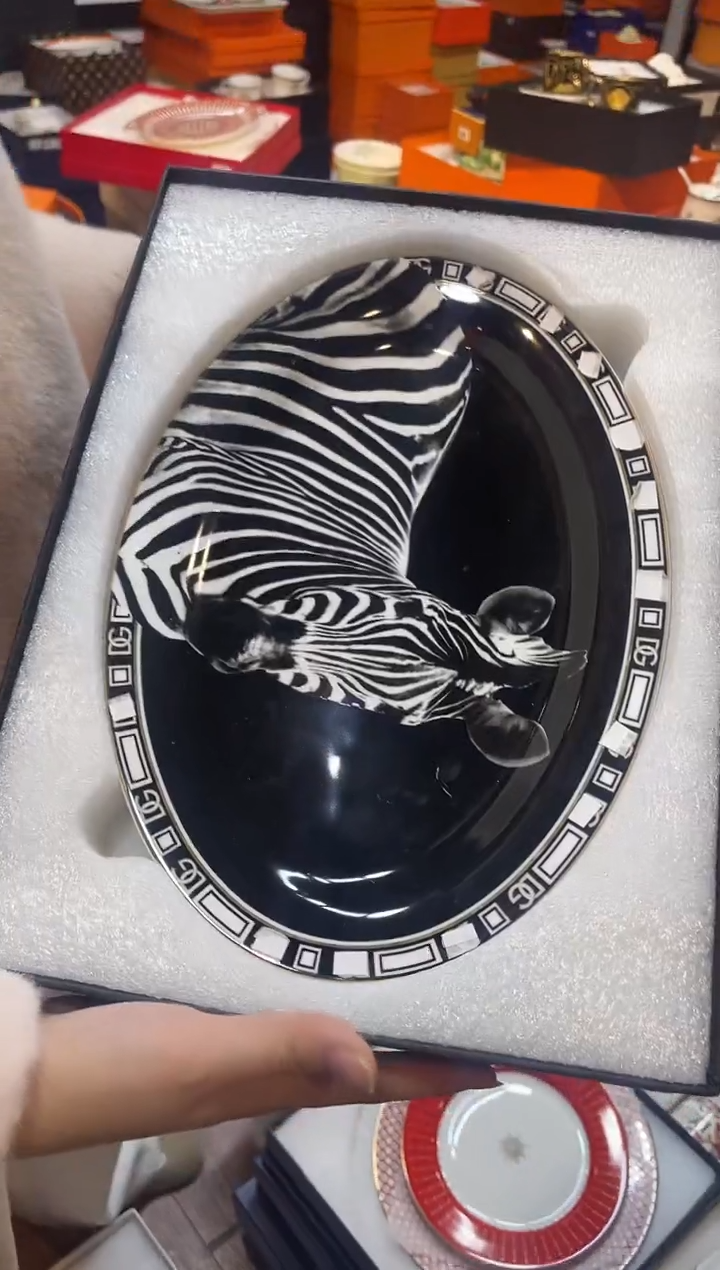 杯鸿辉家品牌瓷器，京东包邮！