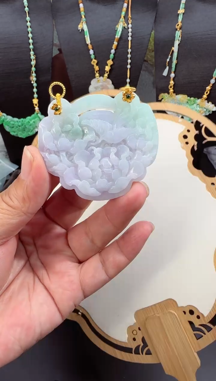 【闪购商品】翡翠颈饰未镶嵌拍照