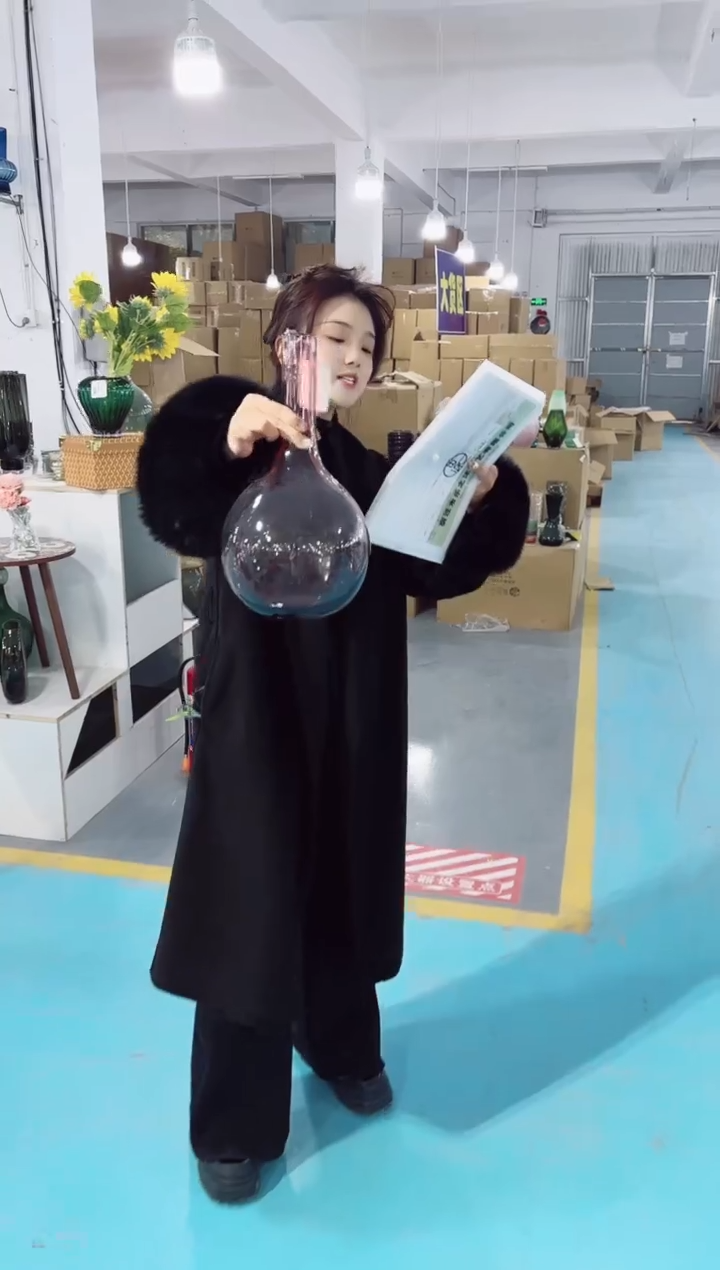 【闪购商品】玻璃私花主义花瓶厂-微瑕--AL49I