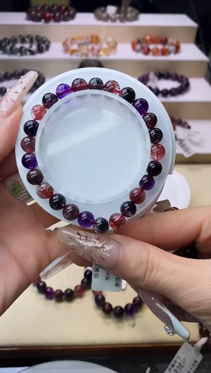 【闪购商品】水晶手链未镶嵌黑加仑超七7m+