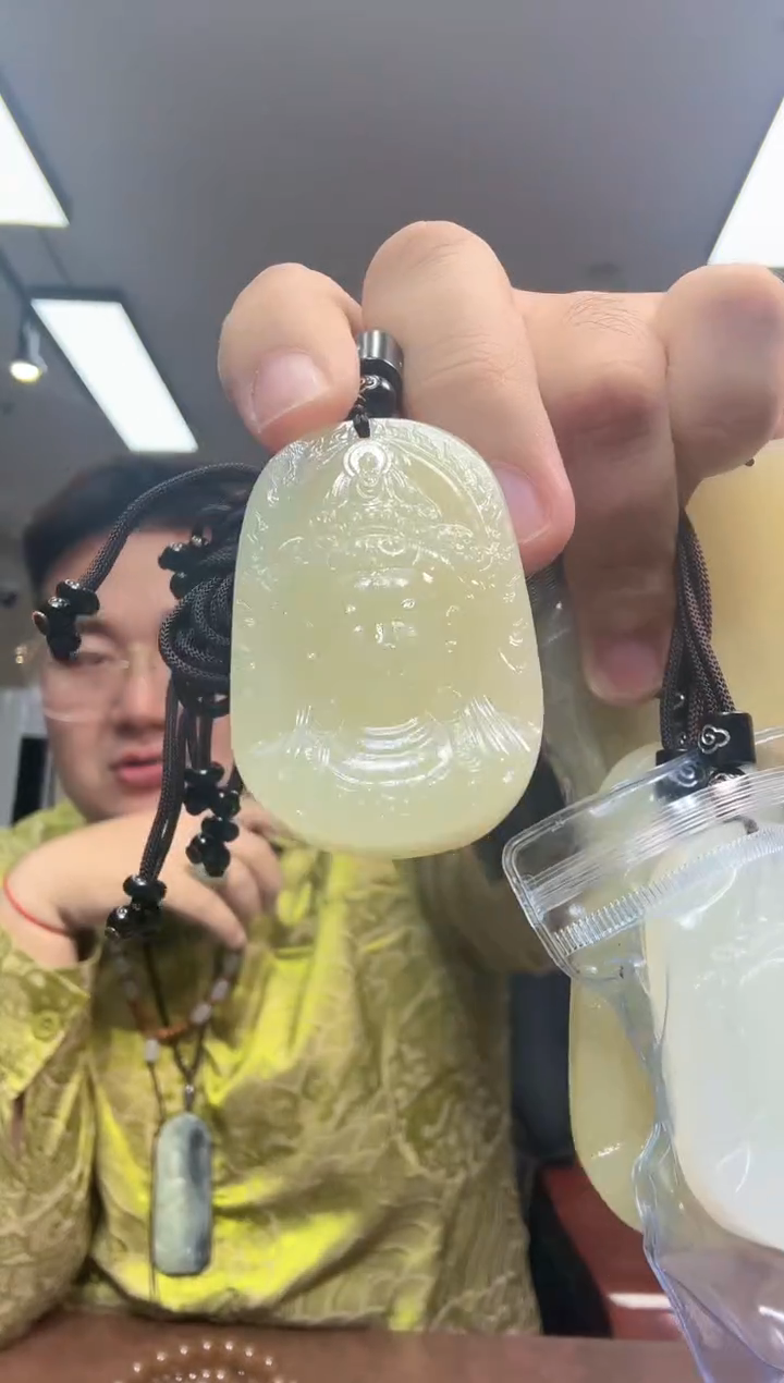 未镶嵌手链和田玉多样性随机发货