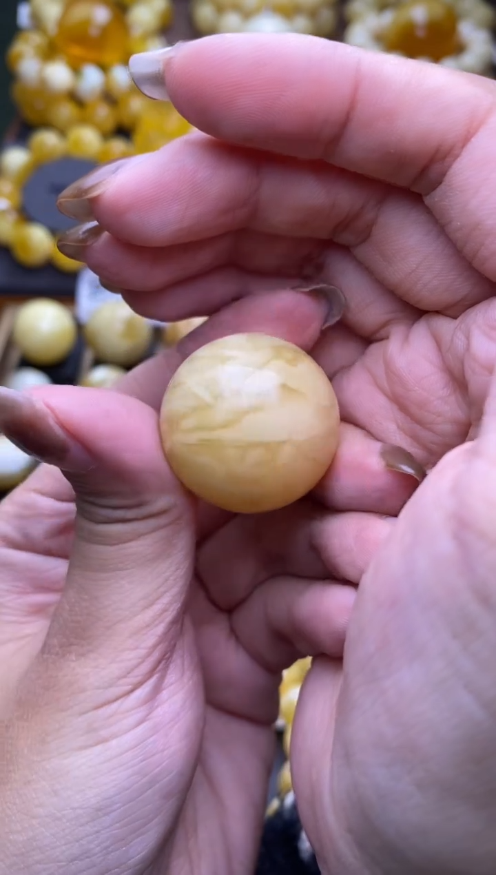 【闪购商品】琥珀裸石未镶嵌大小姐珠宝严选57