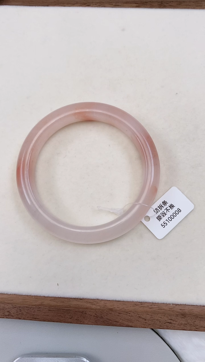 【闪购商品】石英质玉手镯未镶嵌1