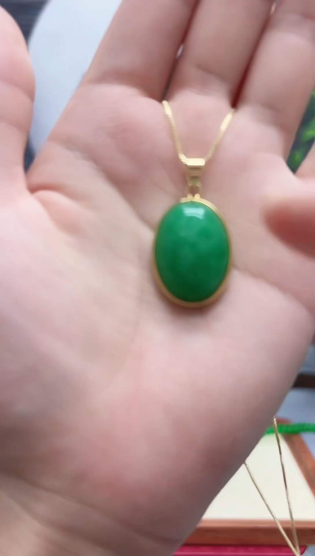 翡翠14K金镶嵌吊坠(赠链)A30鸽子蛋吊坠