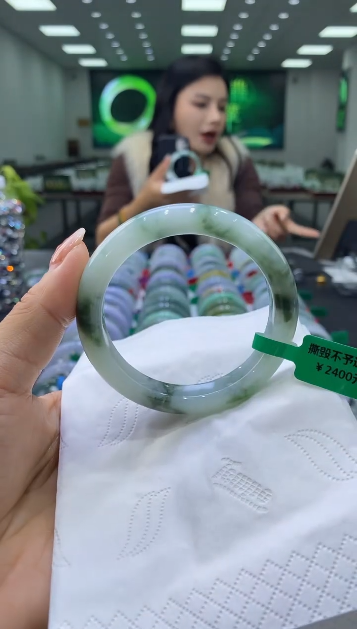 未镶嵌手镯翡翠00001903