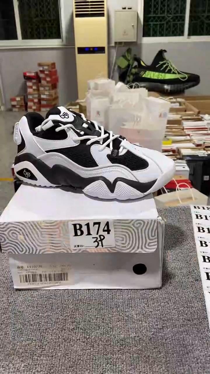 正品匹克库存休闲鞋39