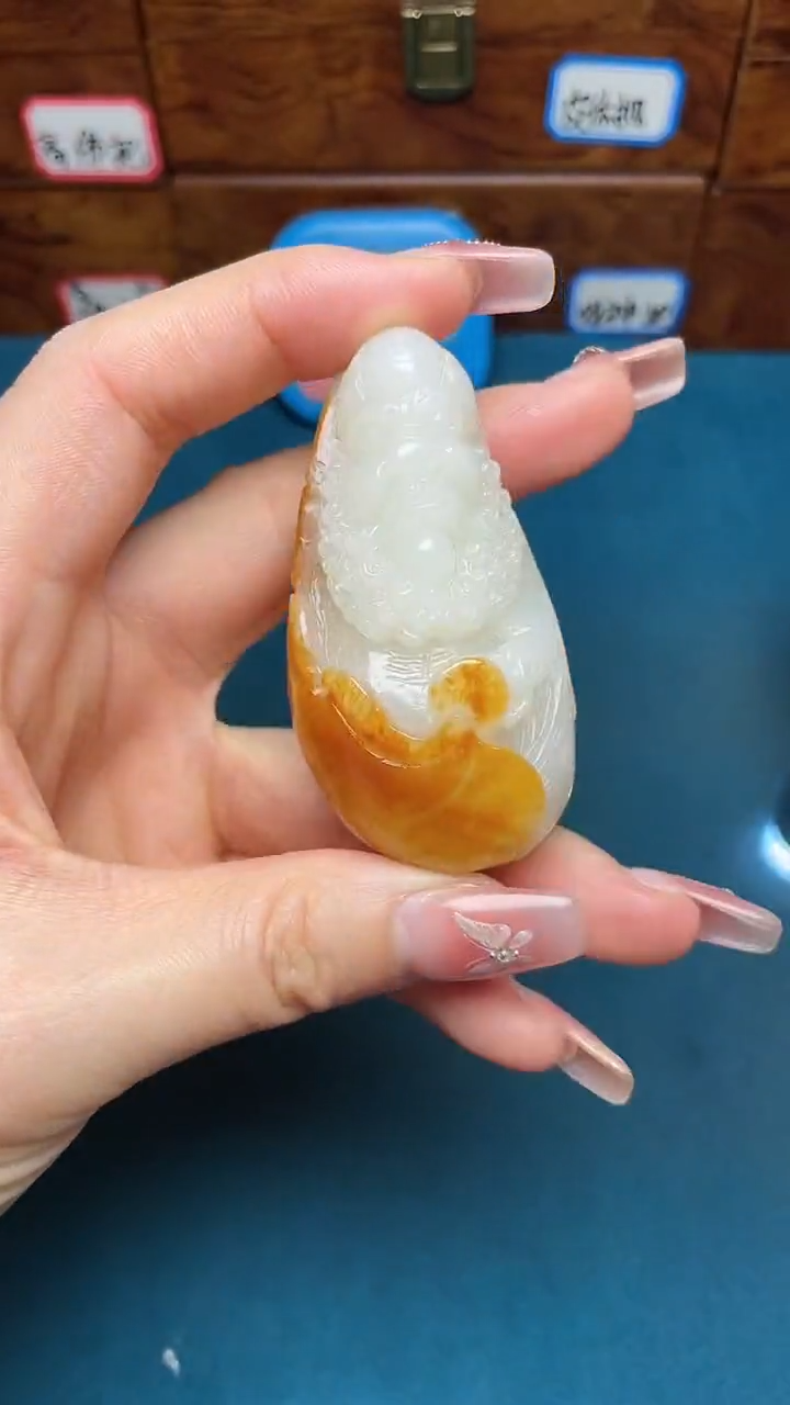 【闪购商品】和田玉把件未镶嵌和田玉