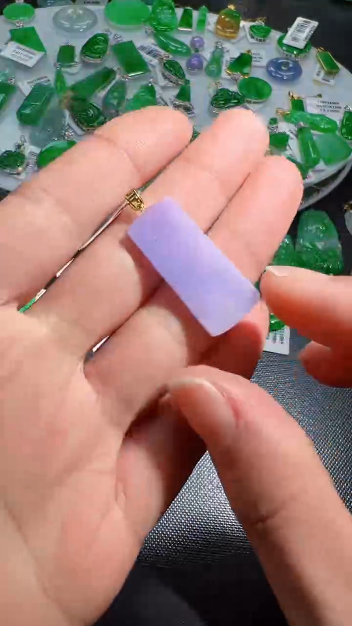 【闪购商品】翡翠颈饰18K金镶嵌我