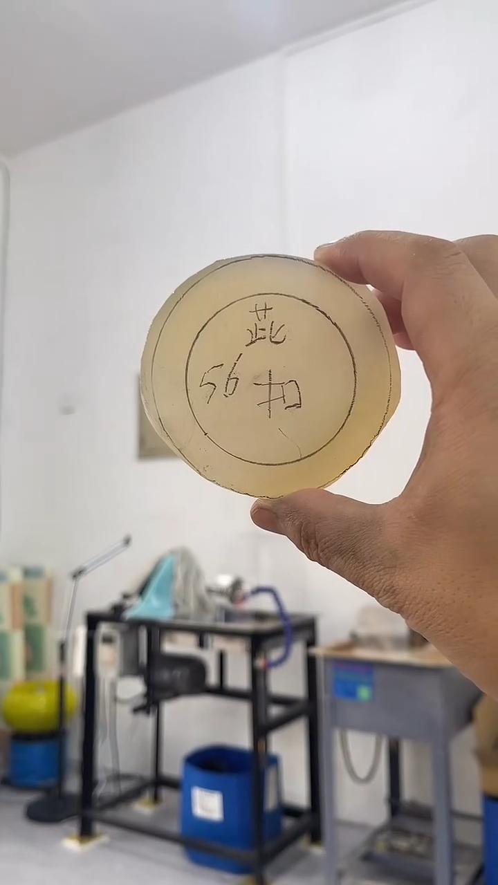 定制玛瑙定制玛瑙手镯56心扣不支持七天无理由