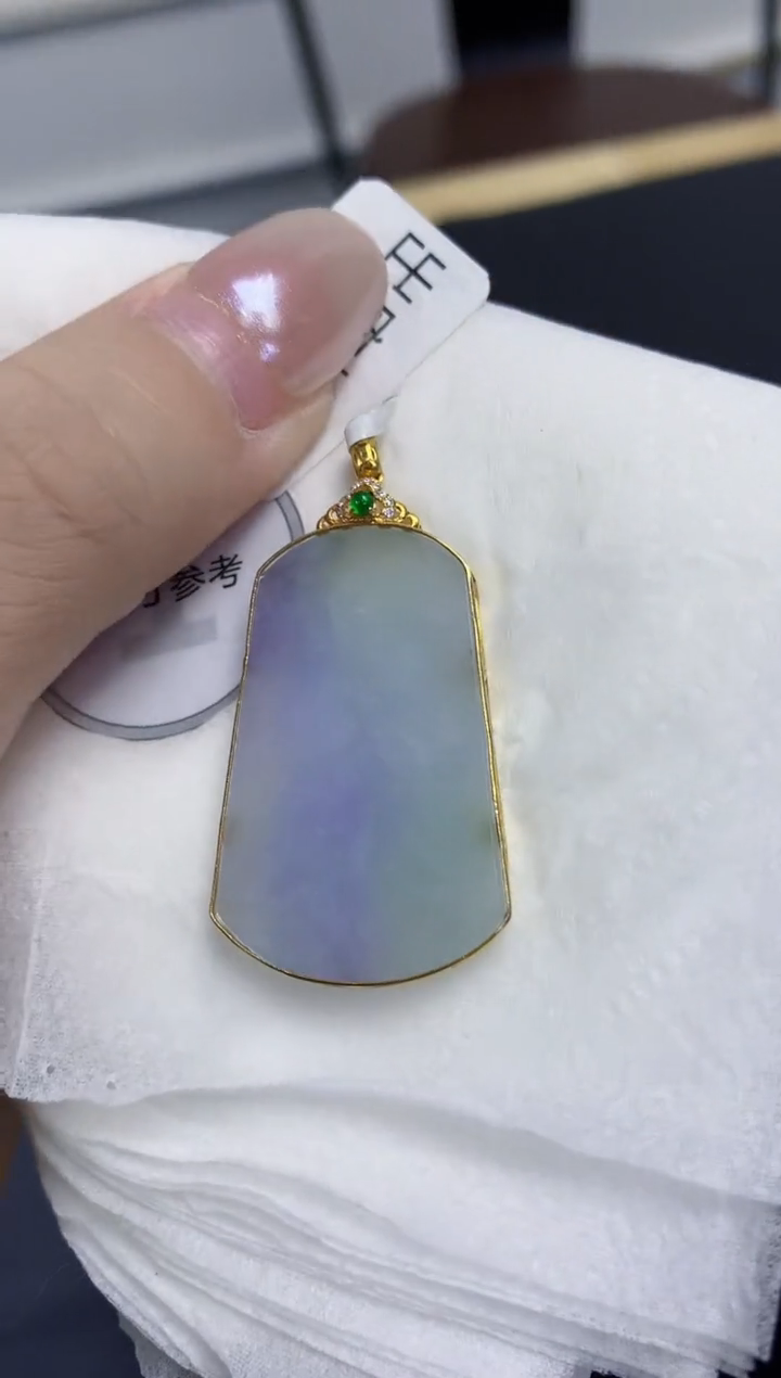 颈饰18K金镶嵌翡翠天然缅甸翡翠A货百元以上9元证书费自理