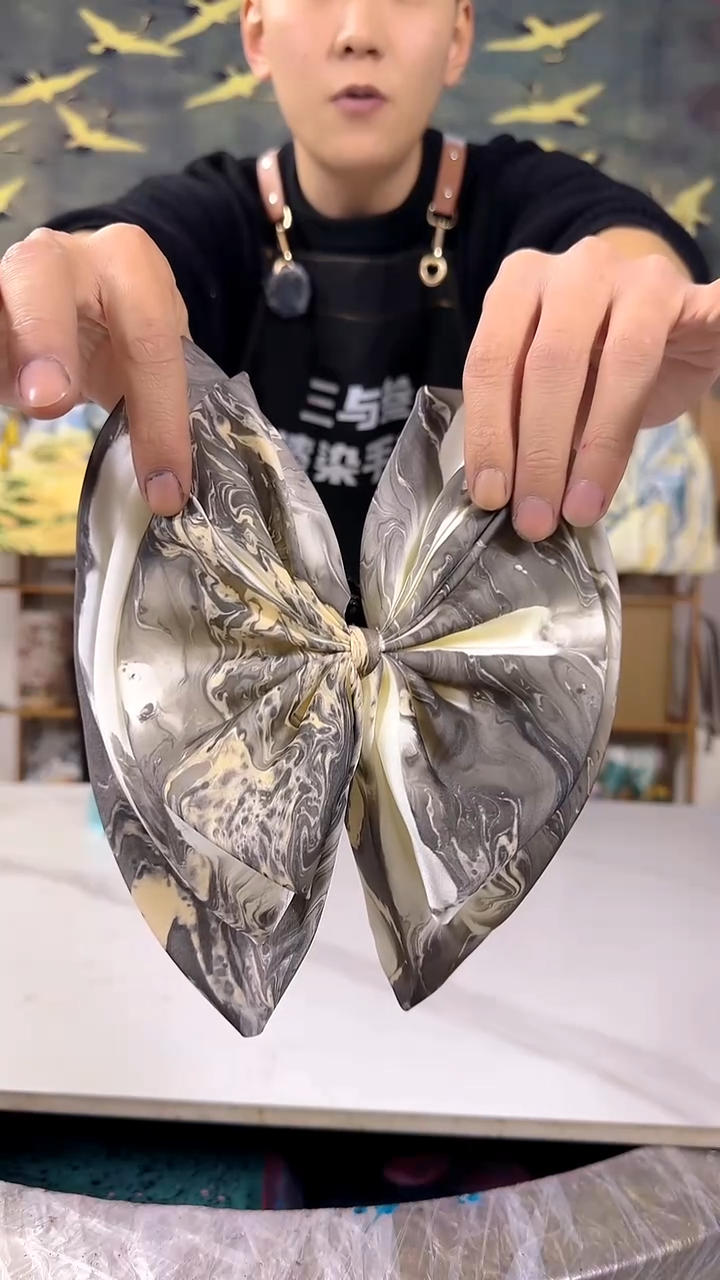 蝴蝶发夹 77 手工微瑕 不喜勿拍 不退不换