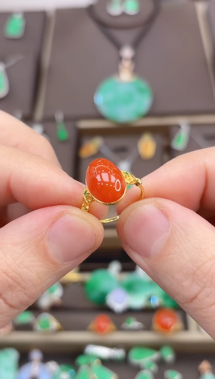 【闪购商品】南红玛瑙戒指18K金镶嵌蛋面戒指