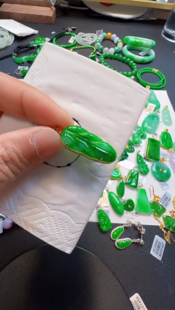 【闪购商品】定制翡翠18K金镶嵌2500元