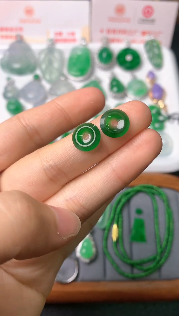 【闪购商品】定制翡翠未镶嵌裸石（镶嵌定制）