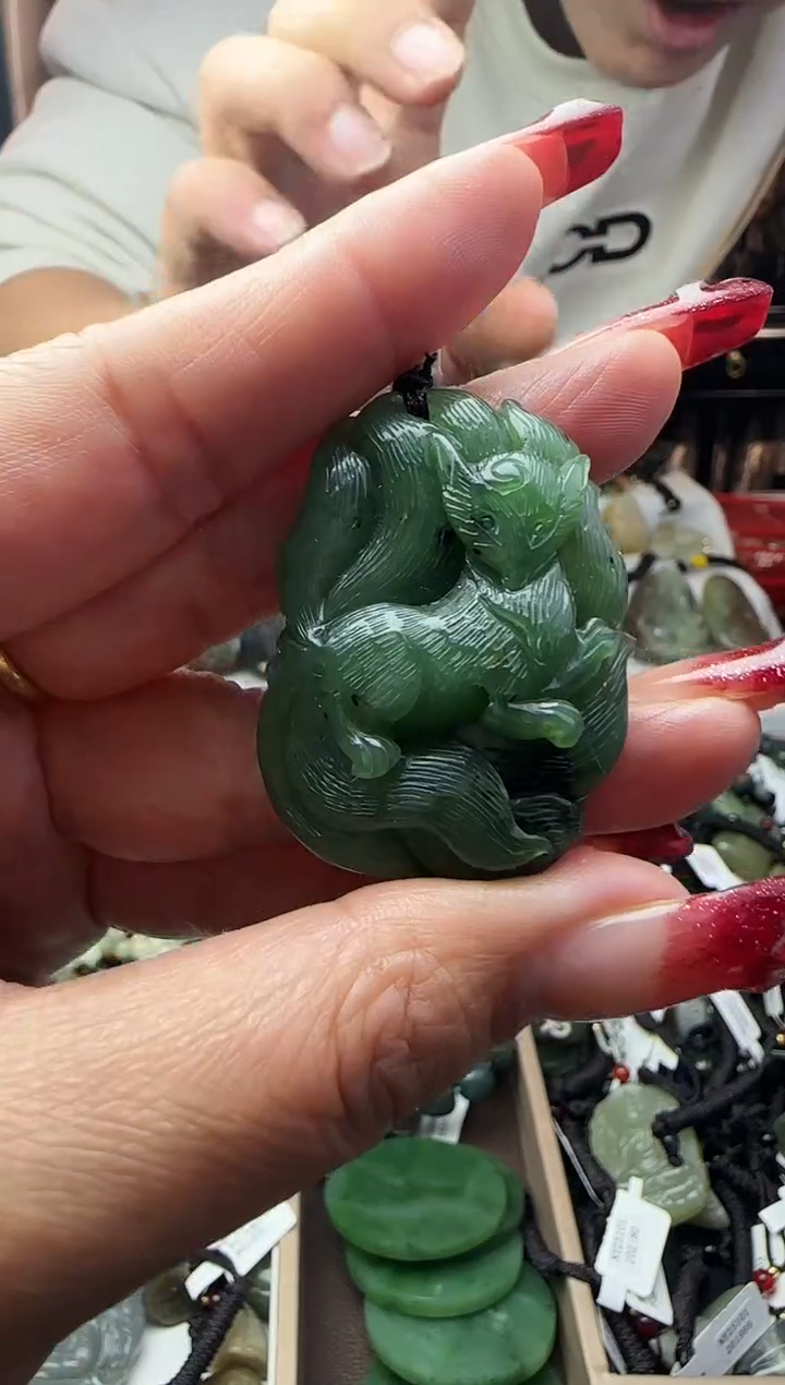 颈饰未镶嵌和田玉和田玉吊坠113