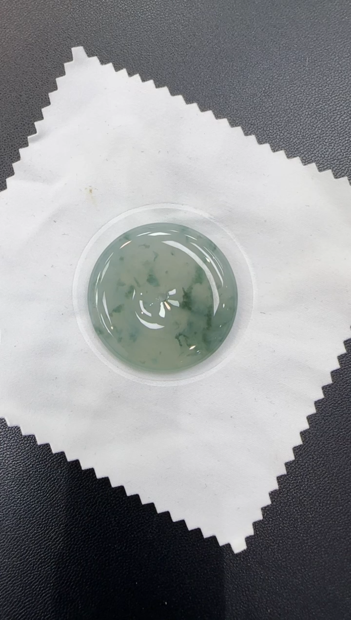 【闪购商品】翡翠颈饰未镶嵌天然翡翠A货孤品一件