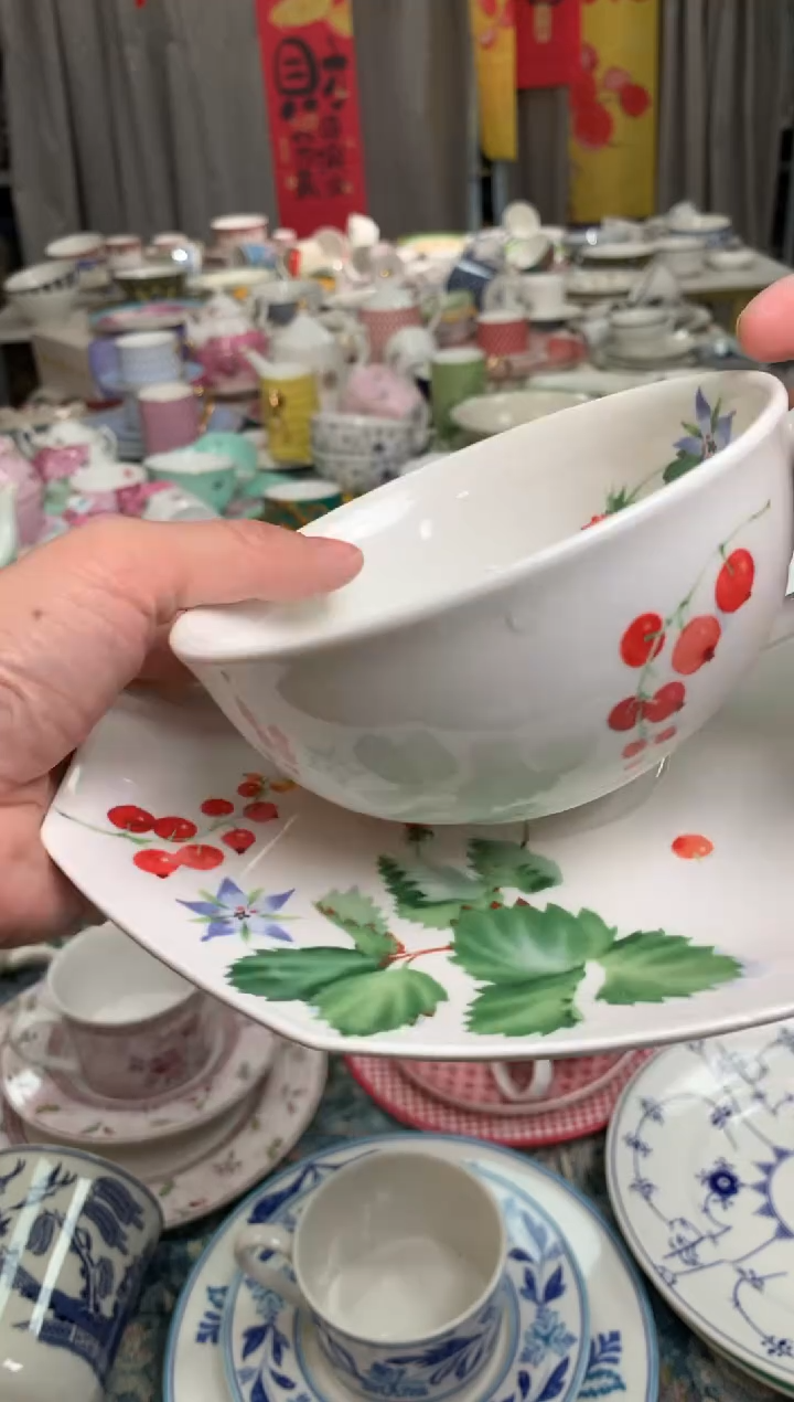 【闪购商品】瓷片陶瓷原单CC263餐具1个