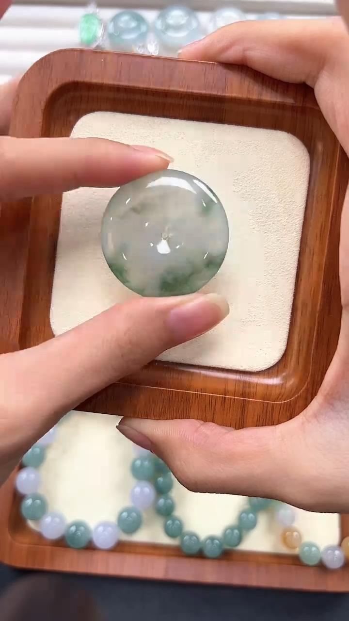 翡翠未镶嵌吊坠(不含链) 缅甸珠宝严选馆SQQ