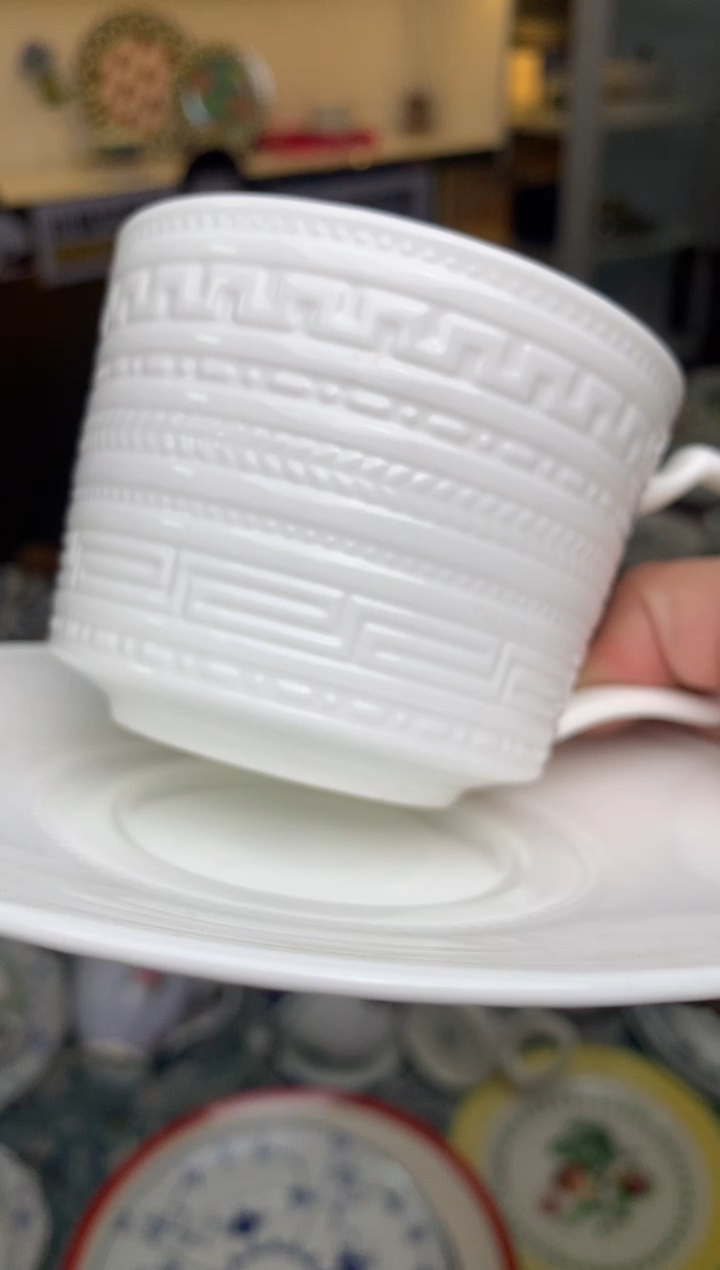 【闪购商品】瓷片陶瓷原单CC070餐具1个