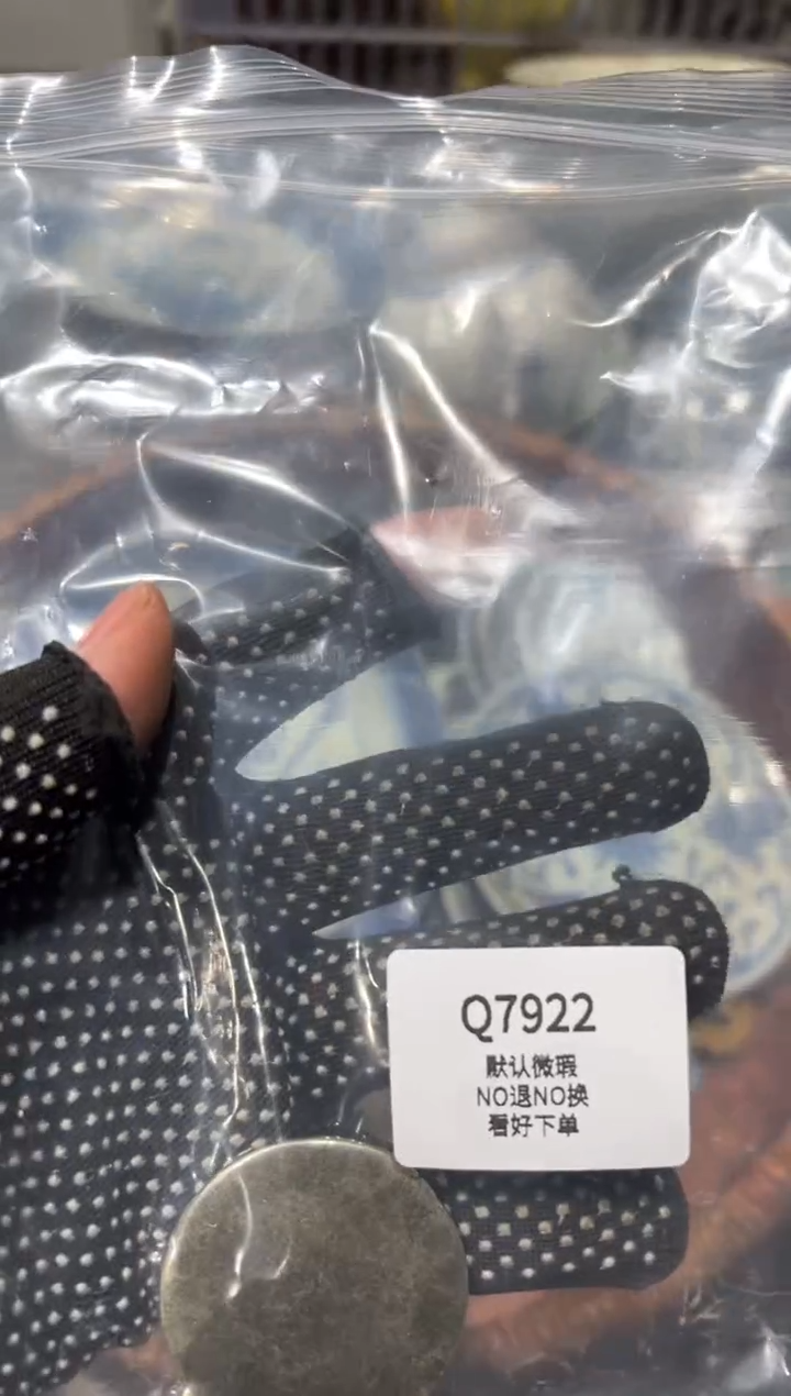 农*人秒拍秒付瓷铜摆件