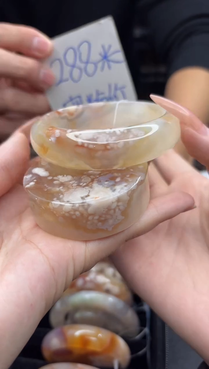 【闪购商品】石英质玉手镯未镶嵌117（58圈赠送镯心）