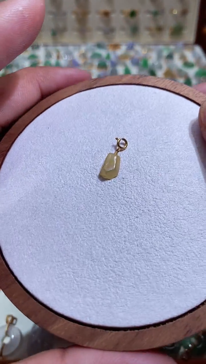 吊坠(不含链)18K金镶嵌翡翠11111