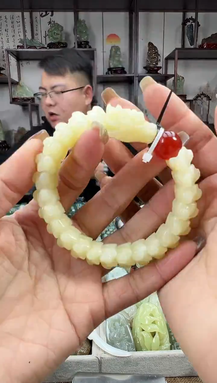 未镶嵌和田玉把件1