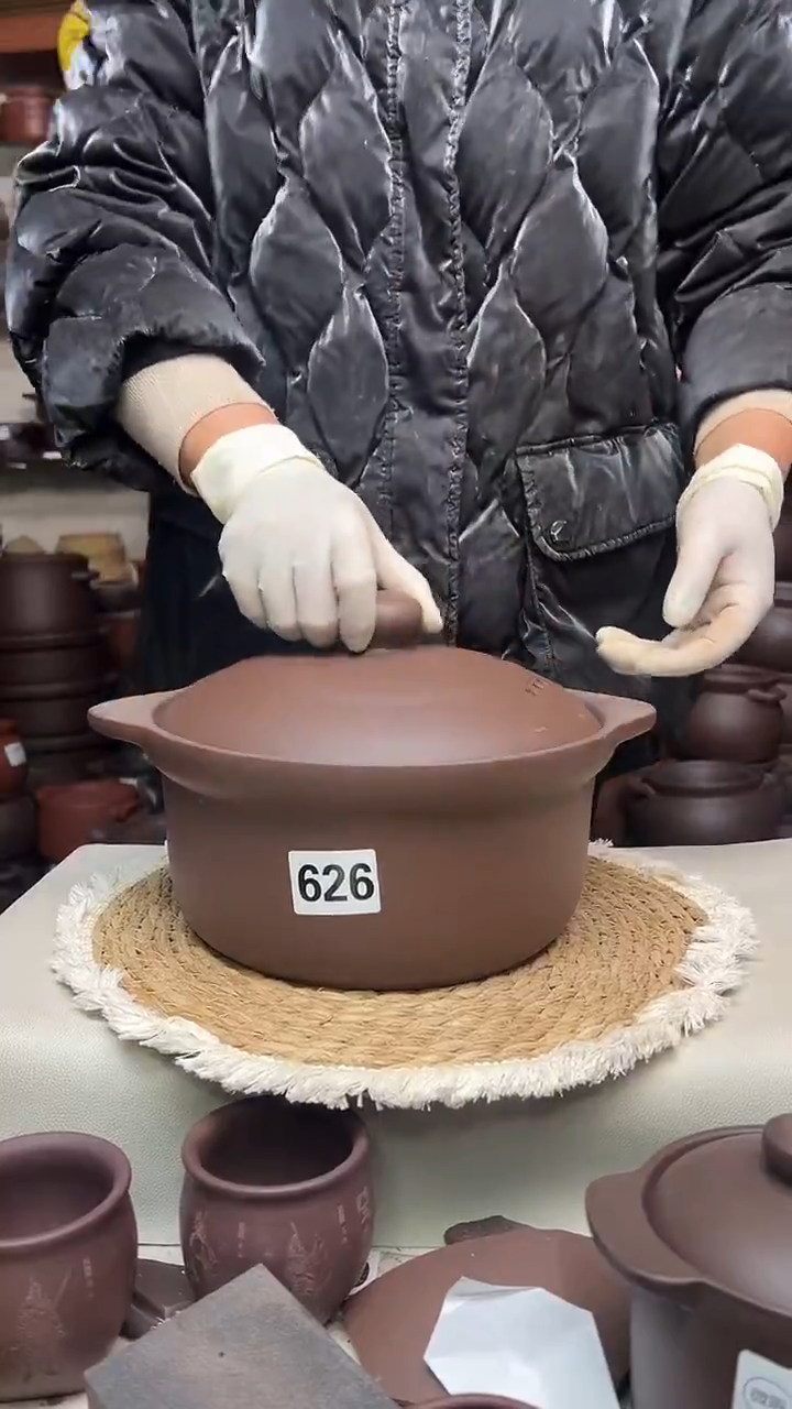 宜兴紫砂微瑕3升锅626